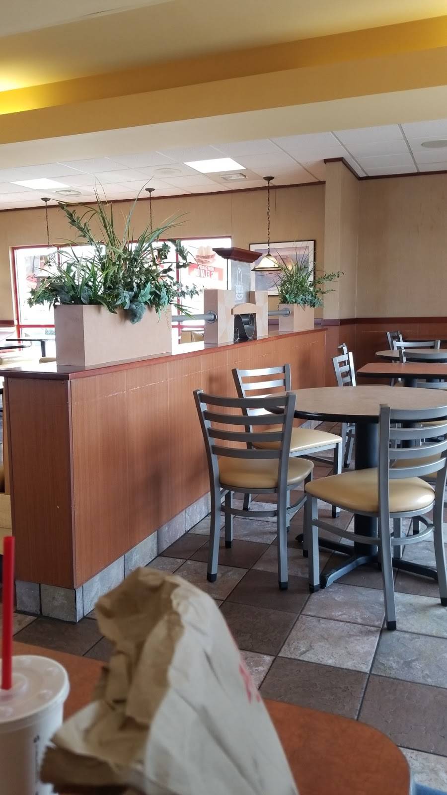 Arbys | restaurant | 2932 Scottsville Rd, Bowling Green, KY 42103, USA | 2708429687 OR +1 270-842-9687