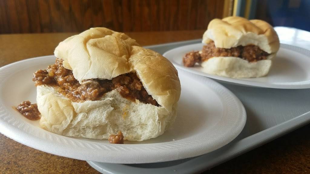 Dagwoods Restaurant | restaurant | 535 W High Ave, New Philadelphia, OH 44663, USA | 3303396600 OR +1 330-339-6600