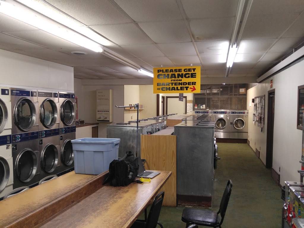 Chalet Lounge | night club | 4833 Miller Trunk Hwy, Hermantown, MN 55811, USA | 2187222457 OR +1 218-722-2457