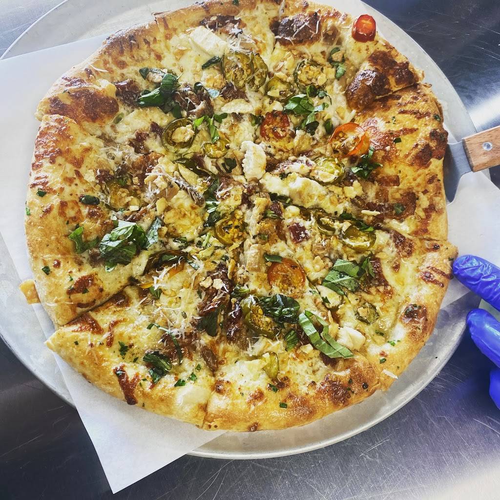 Colorado Crust Pizza Company | meal delivery | 6660 Delmonico Dr, Colorado Springs, CO 80919, USA | 7194006404 OR +1 719-400-6404