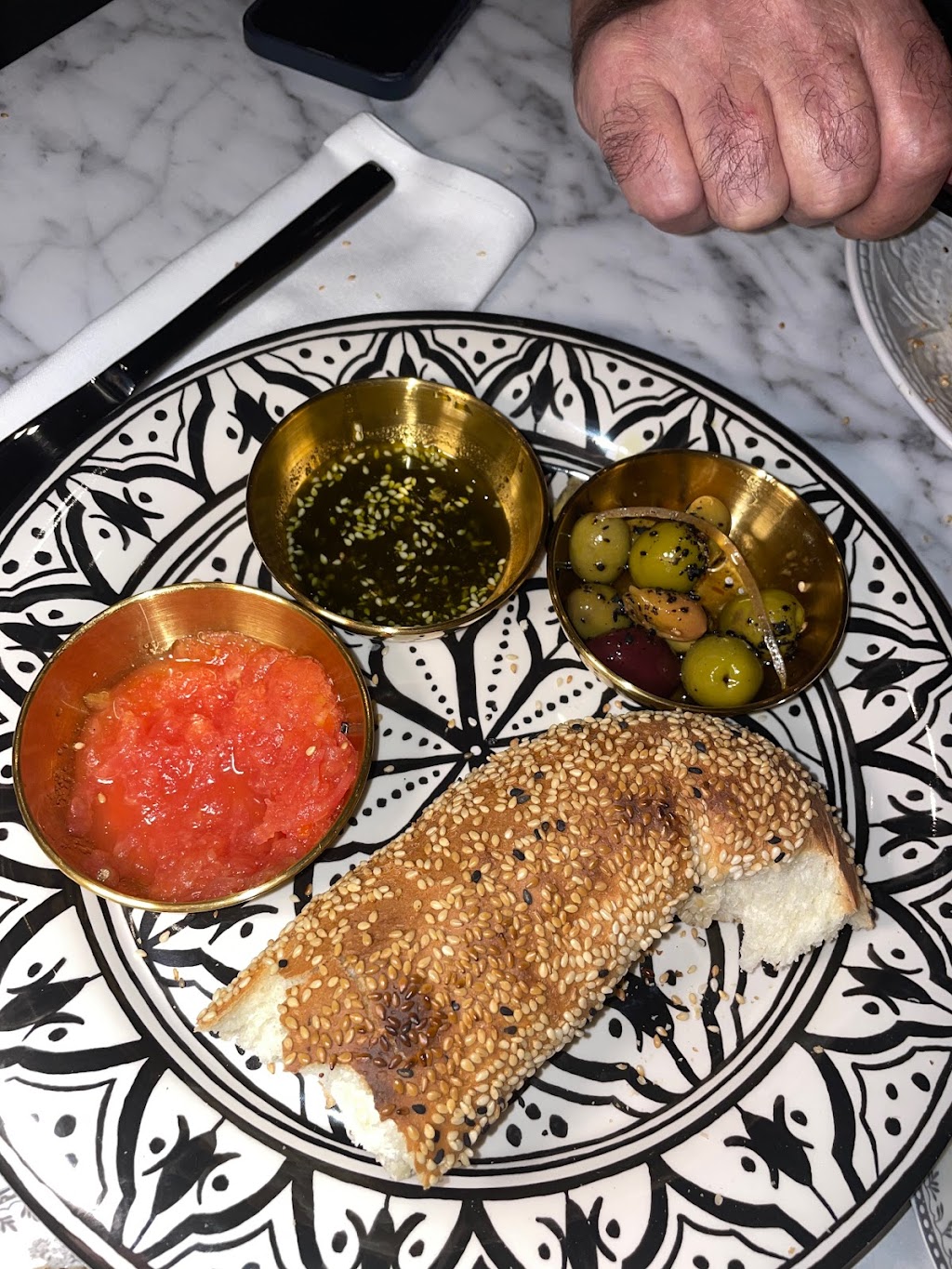 TLV Tapas Bar | restaurant | 5442 Yolanda Ave, Tarzana, CA 91356, USA | 8182016171 OR +1 818-201-6171