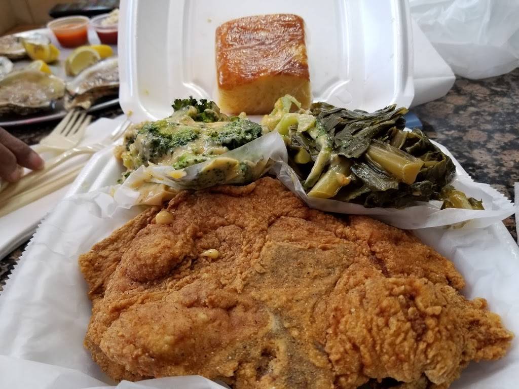 Mid Atlantic Seafood | restaurant | 3100 Queens Chapel Rd, Avondale, MD 20782, USA | 3019277770 OR +1 301-927-7770