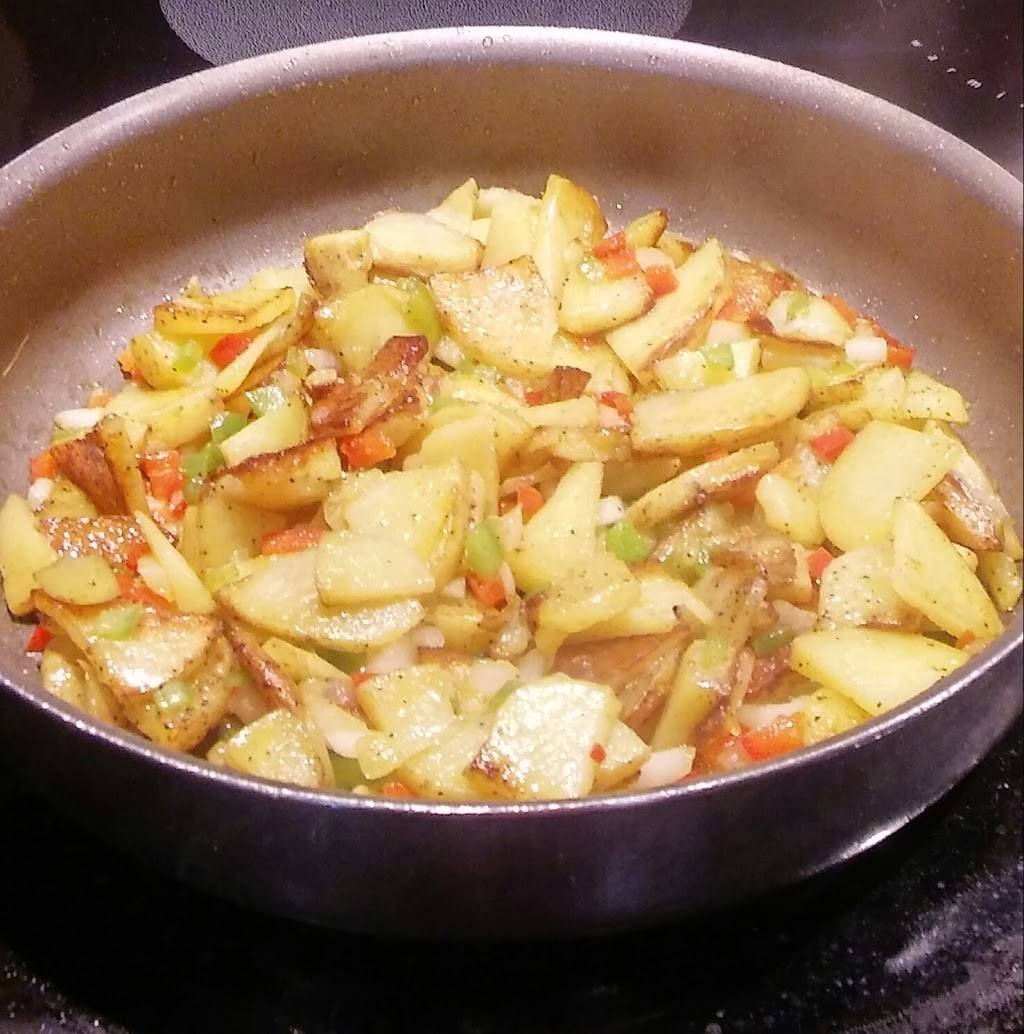 YAHWEHs Family Restaurant | restaurant | 217 N Main St, Winona, TX 75792, USA | 9033740300 OR +1 903-374-0300