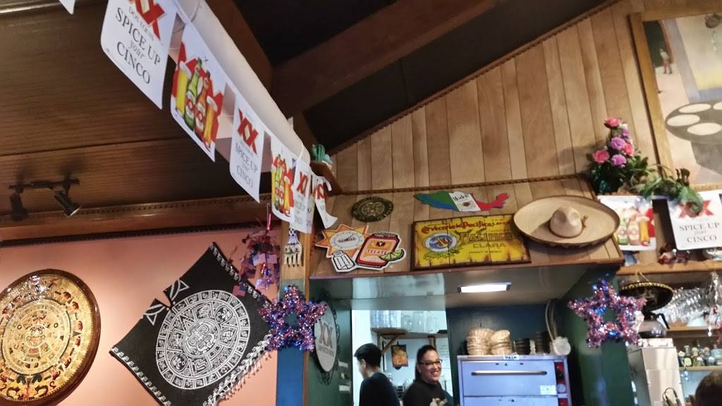 El Zarape | restaurant | 325 W Front St, Wheaton, IL 60187, USA | 6302601122 OR +1 630-260-1122