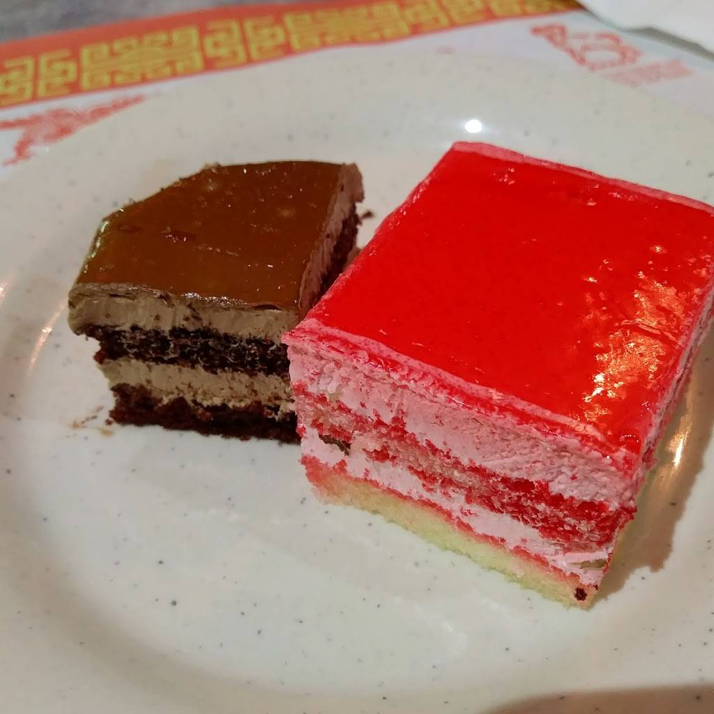 China Buffet | restaurant | 961 W Clairemont Ave, Eau Claire, WI 54701, USA | 7155521198 OR +1 715-552-1198