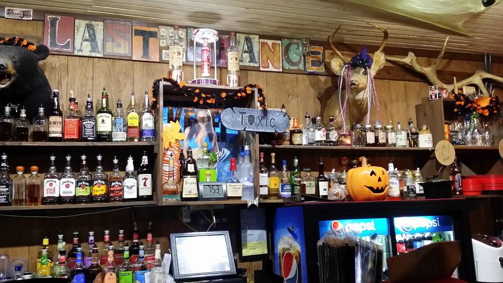 The Last Chance Saloon | restaurant | 2519 Highlands Hwy, Walhalla, SC 29691, USA | 8648108980 OR +1 864-810-8980