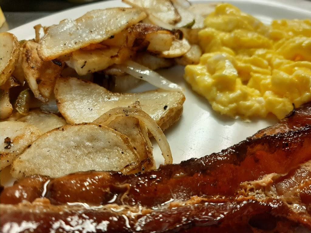 The Parlour Pub | restaurant | 28 California St, Valley Springs, CA 95252, USA | 2097727145 OR +1 209-772-7145