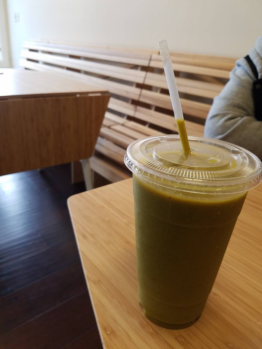 UpDog Smoothies & Juices | cafe | 107 Church St, Marietta, GA 30060, USA | 4049817522 OR +1 404-981-7522