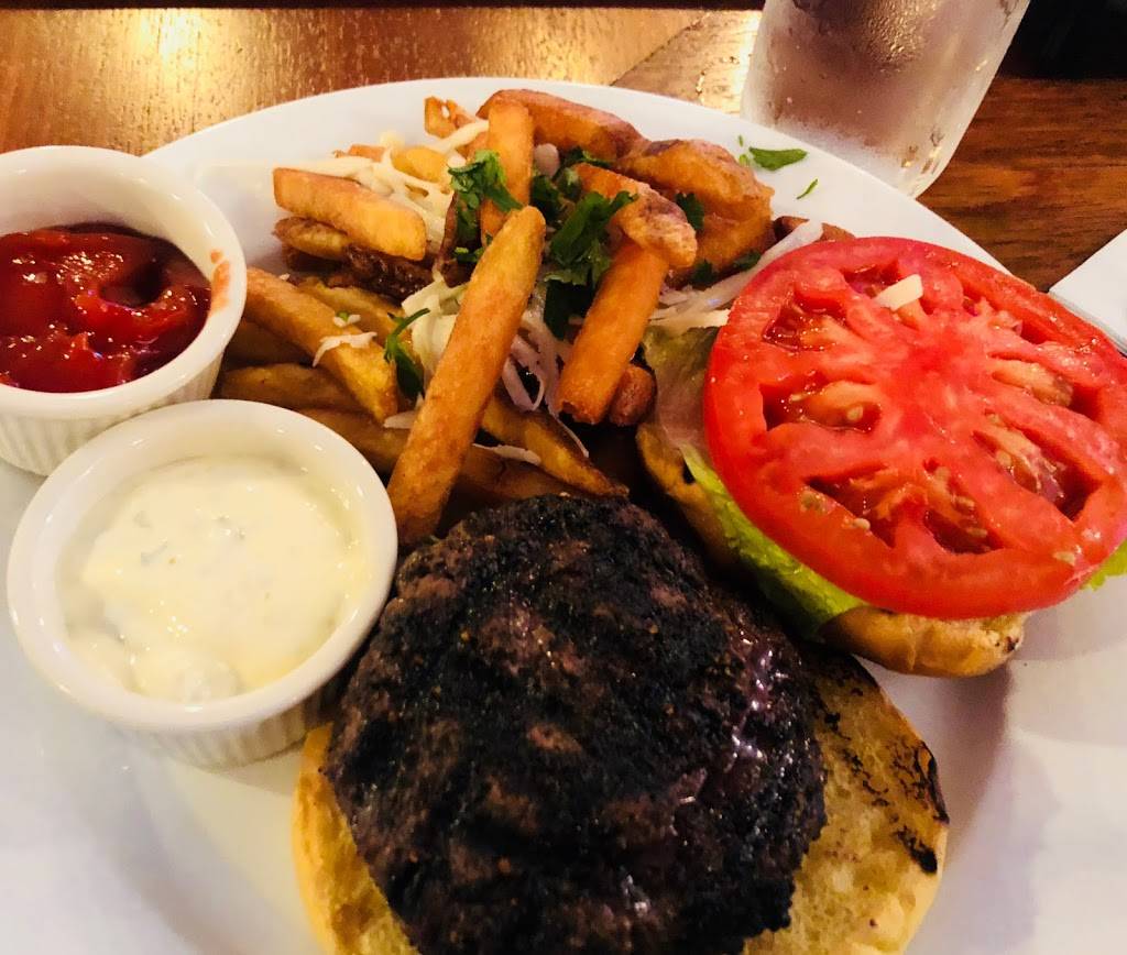 The Blend At Three Mile Harbor | restaurant | 367 County Rd 40, East Hampton, NY 11937, USA | 6315277753 OR +1 631-527-7753