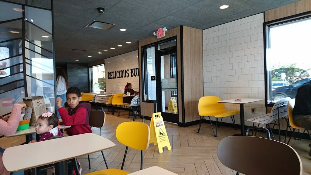 McDonalds | cafe | 3828 W Morris St, Indianapolis, IN 46241, USA | 3172416219 OR +1 317-241-6219