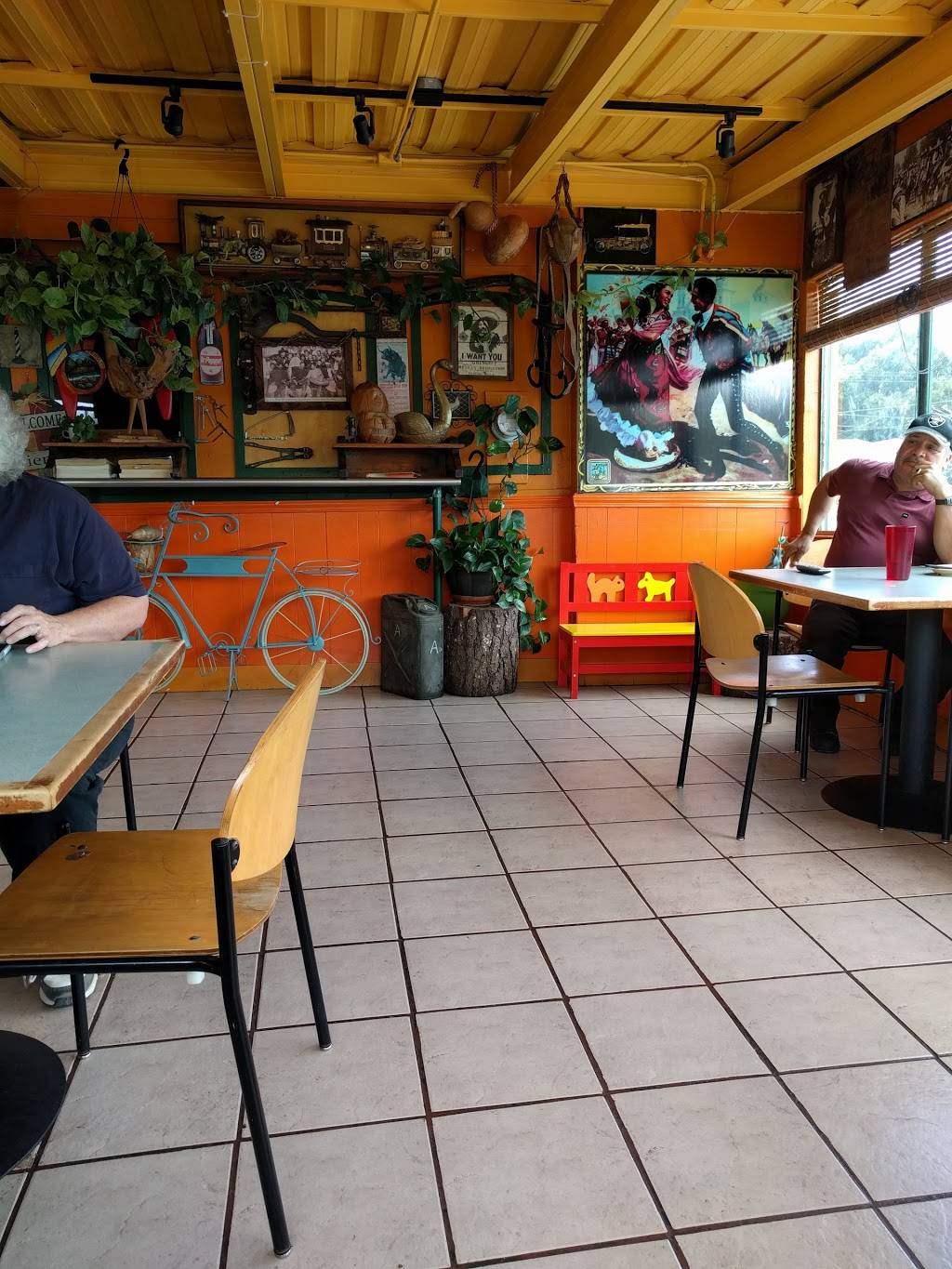 Taqueria El Cruzero | restaurant | 1309 MacArthur Blvd, Oakland, CA 94602, USA | 5105323333 OR +1 510-532-3333