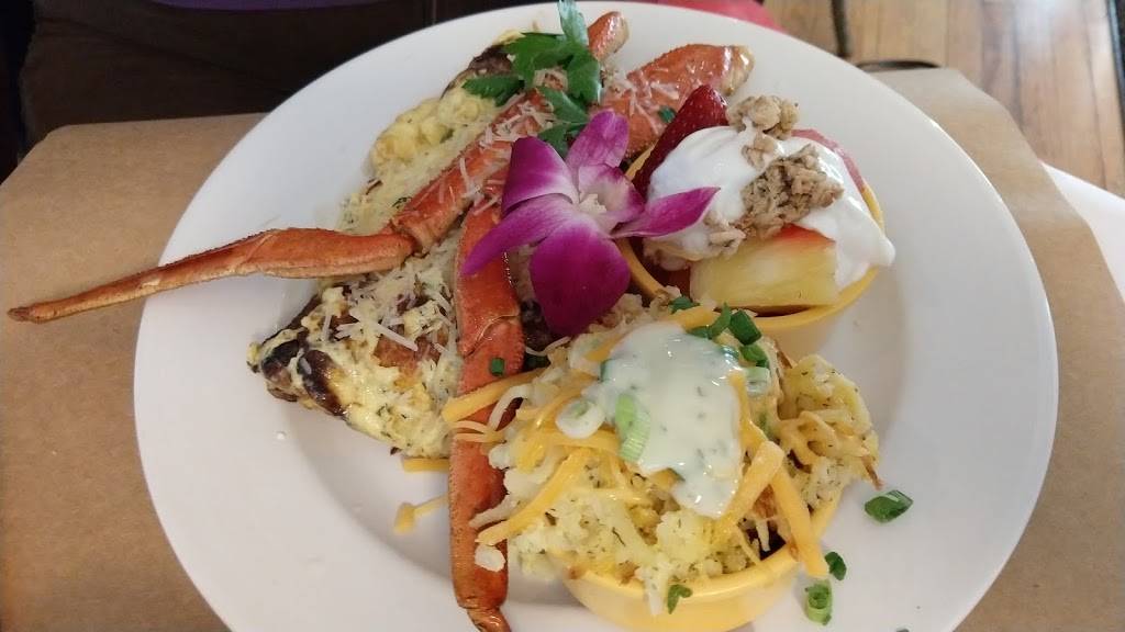 Captains House | restaurant | 6004 Miller Ave, Gary, IN 46403, USA | 2192392639 OR +1 219-239-2639