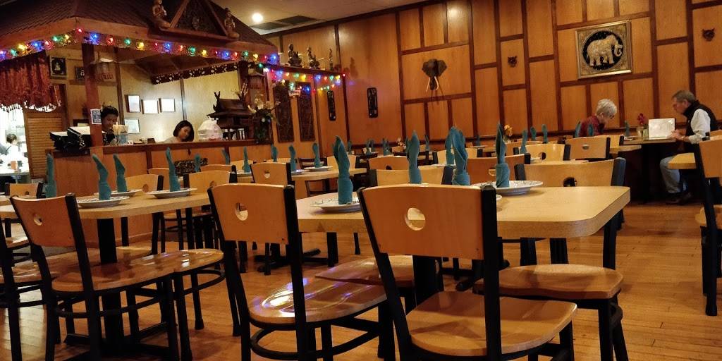Ruen Thai Restaurant | restaurant | 1470 Eureka Rd, Roseville, CA 95661, USA | 9167741499 OR +1 916-774-1499