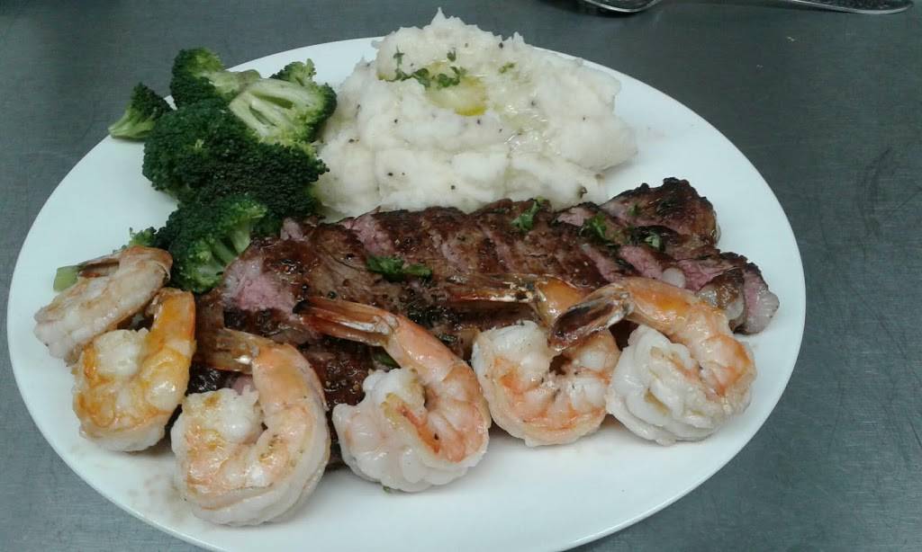 Hitching Post Restaurant and Bar | restaurant | 37690 NY-23, Grand Gorge, NY 12434, USA | 6075884066 OR +1 607-588-4066