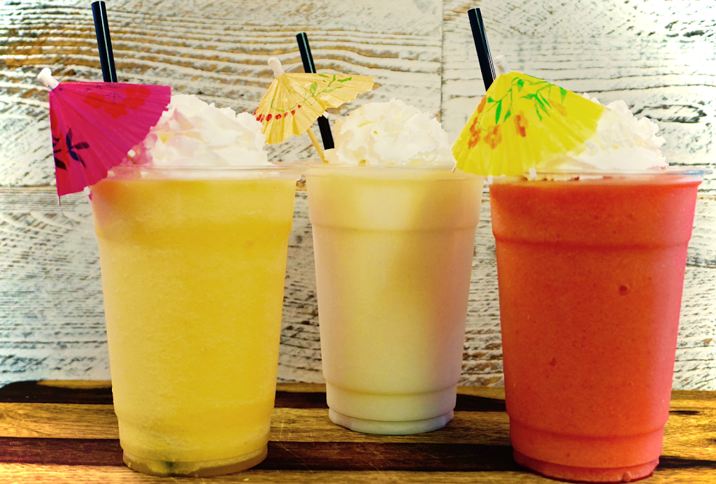 Silver Scoops | restaurant | 8450 W Hazel Rd, Mears, MI 49436, USA | 2317428178 OR +1 231-742-8178