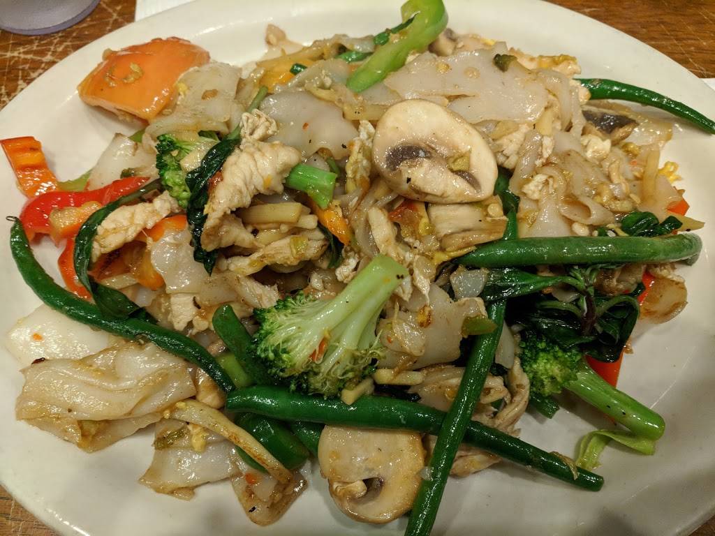 Rice N Spice Thai Cuisine | meal takeaway | 1101 106th Ave NE #14, Bellevue, WA 98004, USA | 4256359474 OR +1 425-635-9474