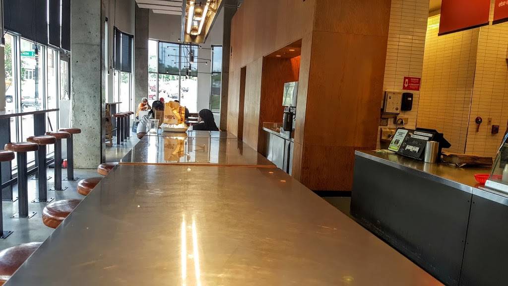 Chipotle Mexican Grill | restaurant | 2300 Washington Pl NE Ste 101S, Washington, DC 20018, USA | 2022690394 OR +1 202-269-0394