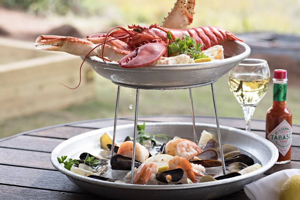 Fishcamp on Broad Creek | restaurant | 11 Simmons Rd, Hilton Head Island, SC 29926, USA | 8438422267 OR +1 843-842-2267