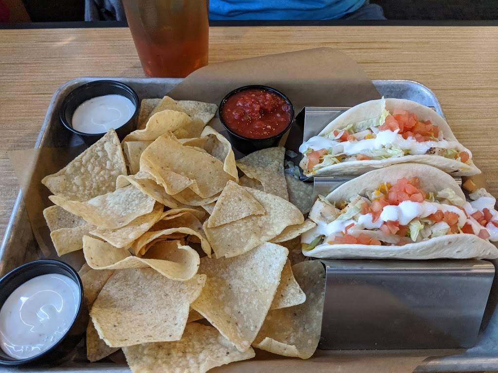 Buffalo Wild Wings | meal takeaway | 11651 S 73rd St #101, Papillion, NE 68046, USA | 4025969464 OR +1 402-596-9464