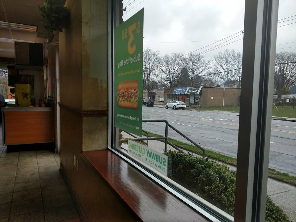 Subway Restaurants | restaurant | 1185 Willis Ave, Albertson, NY 11507, USA | 5164842374 OR +1 516-484-2374