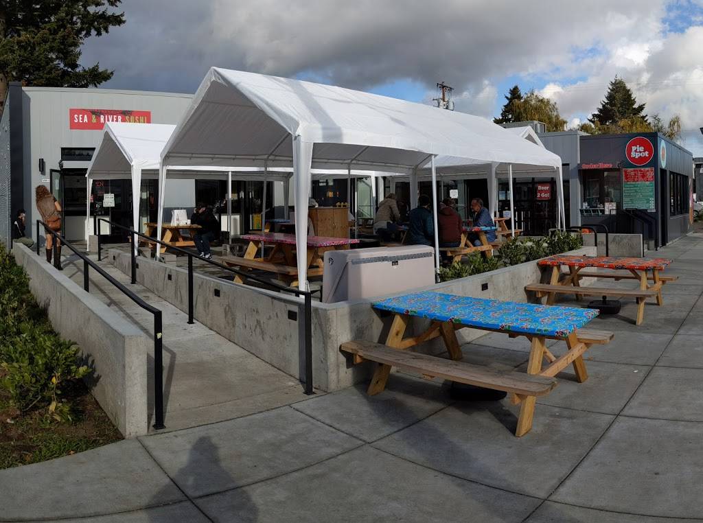 Rocket Empire Machine | restaurant | 6935 NE Glisan St, Portland, OR 97213, USA | 5032577947 OR +1 503-257-7947