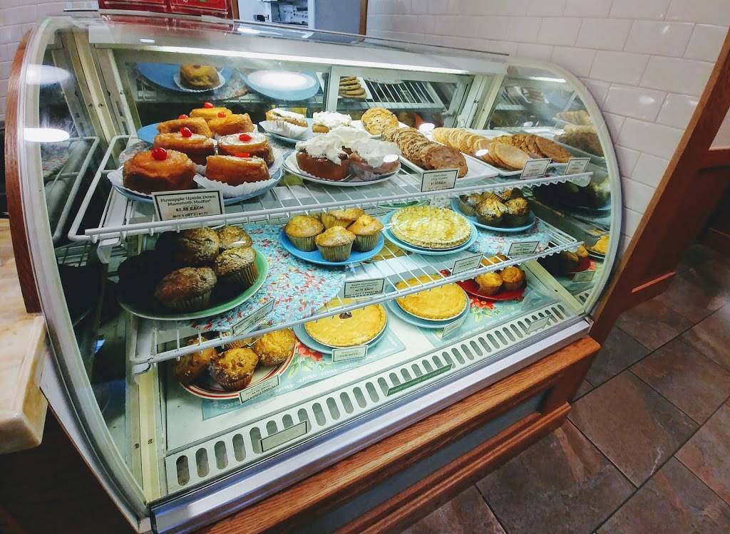 Perkins Restaurant & Bakery | restaurant | N6209 Oasis Rd, Black River Falls, WI 54615, USA | 7152842223 OR +1 715-284-2223