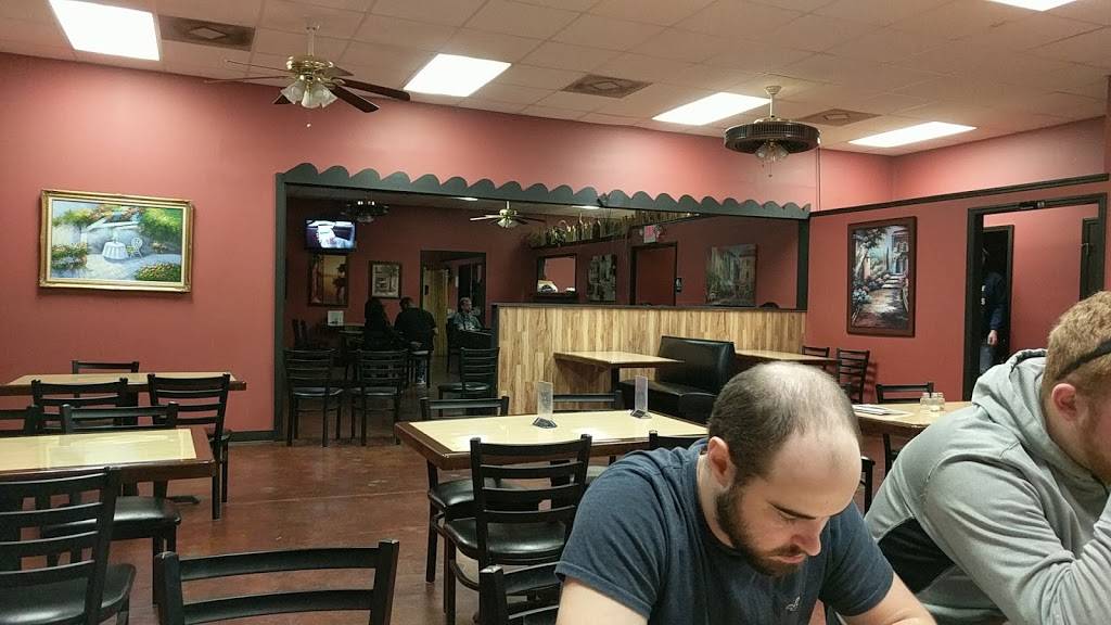 Richies Hot Wings | restaurant | 2934 US-31W, White House, TN 37188, USA | 6156722491 OR +1 615-672-2491