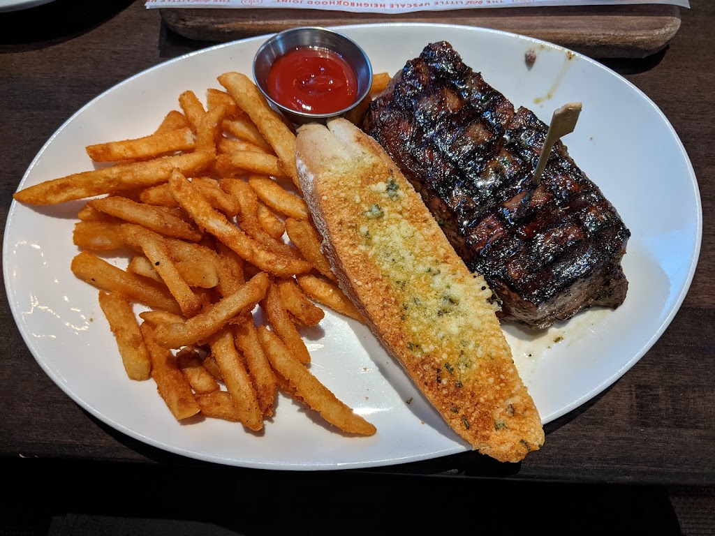 Red Door Woodfired Grill | restaurant | 15918 W 88th St, Lenexa, KS 66219, USA | 9133791500 OR +1 913-379-1500