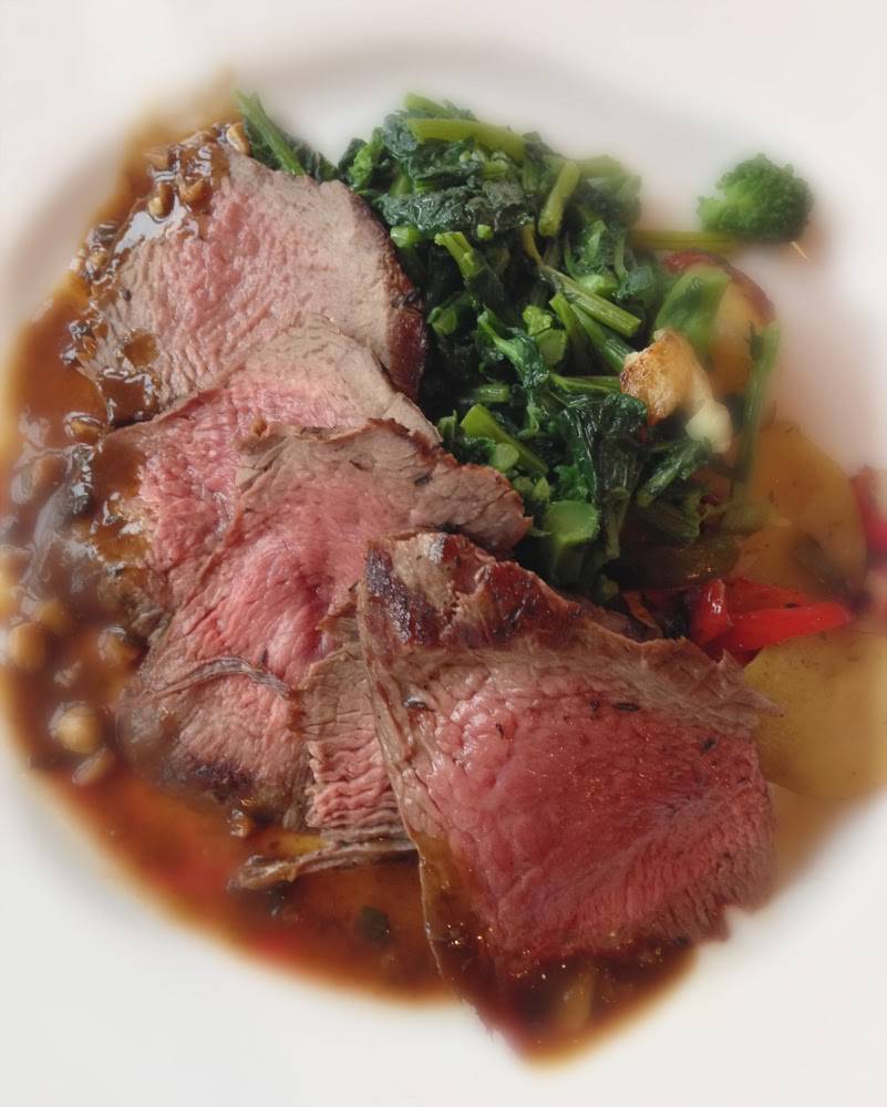 Avellinos Italian Restaurant | restaurant | 1813 Post Rd, Fairfield, CT 06824, USA | 2032541458 OR +1 203-254-1458