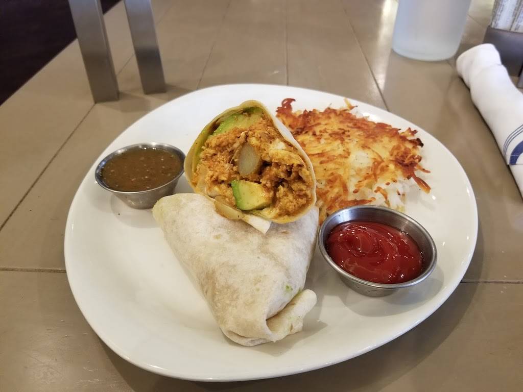 21 Square Bar and Kitchen | restaurant | 3635 Fashion Way, Torrance, CA 90503, USA | 3105436034 OR +1 310-543-6034