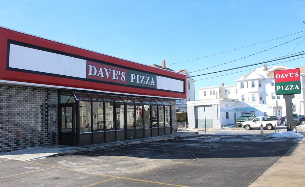 Daves Pizza | restaurant | 873 Globe St, Fall River, MA 02724, USA | 5086738000 OR +1 508-673-8000