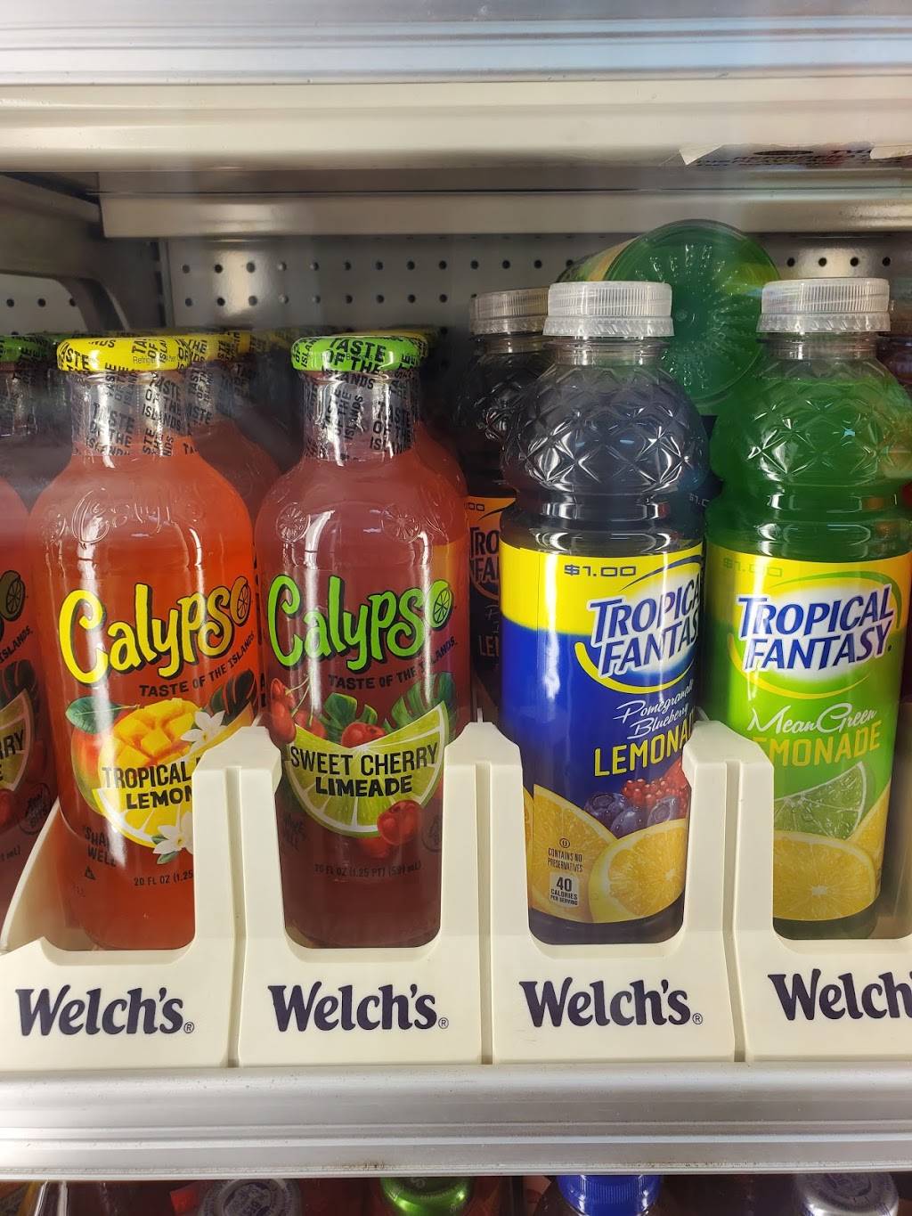 Rodriguez Grocery | cafe | 2601 N 33rd St, Philadelphia, PA 19132, USA | 2152256240 OR +1 215-225-6240