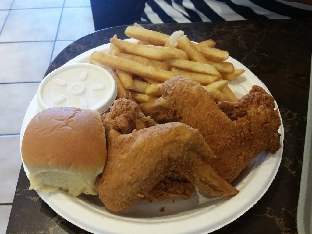Hen House BBQ | restaurant | 192 Main St, Southington, CT 06489, USA | 8602760798 OR +1 860-276-0798