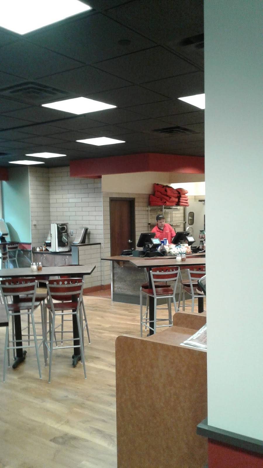 Broadway Fast & Fresh Featuring Broadway Pizza | restaurant | 200 South 6th St #270, Minneapolis, MN 55402, USA | 6123329150 OR +1 612-332-9150