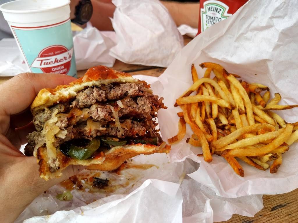 Tuckers Onion Burgers | restaurant | 324 NW 23rd St, Oklahoma City, OK 73118, USA | 4056092333 OR +1 405-609-2333
