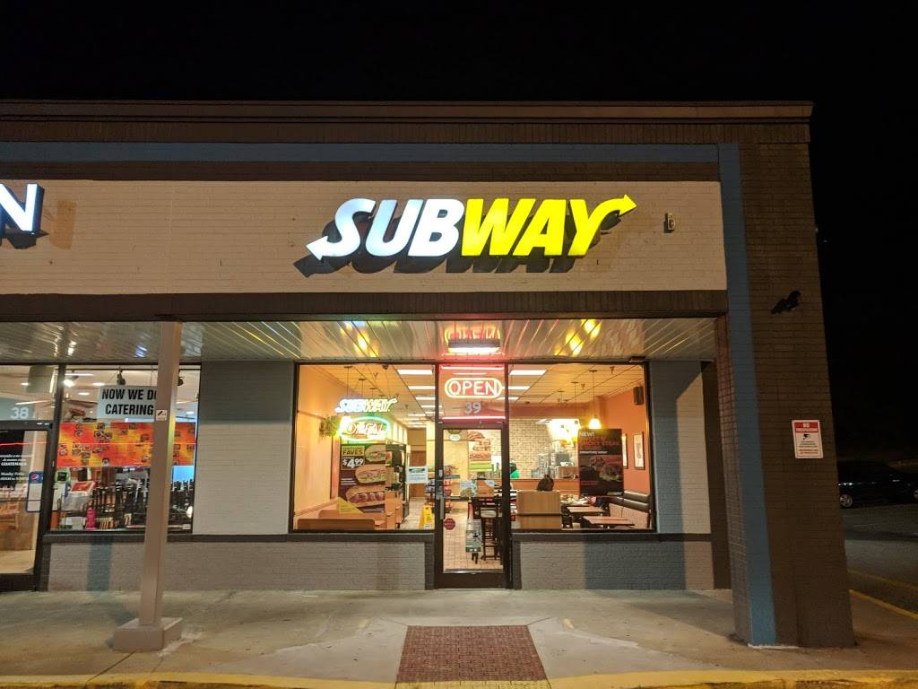 Subway | restaurant | 4600 Durham-Chapel Hill Blvd, Durham, NC 27707, USA | 9194934116 OR +1 919-493-4116