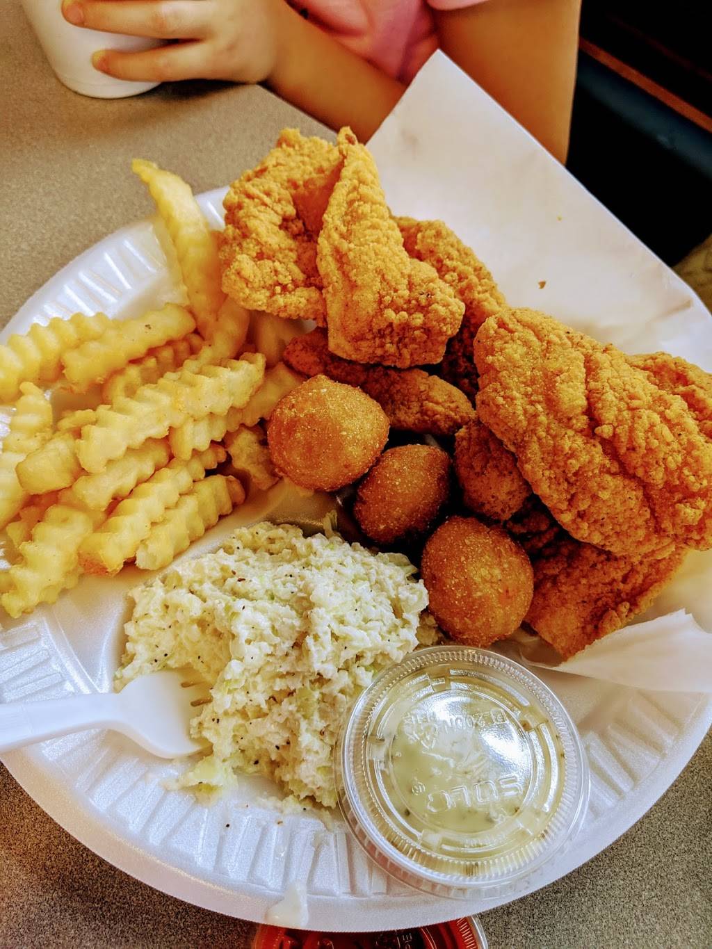 Razorback Bar B Q | restaurant | 510 N Missouri St, West Memphis, AR 72301, USA | 8703944052 OR +1 870-394-4052