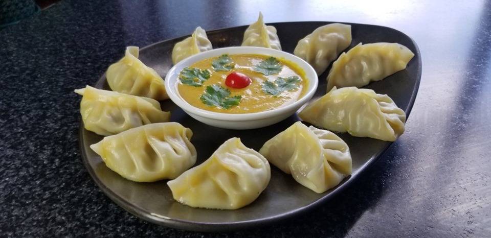 Indian Curry Express & Bar: Fine Dine In Cuisine, Best Momos | restaurant | 47 Queen St W, Brampton, ON L6Y 1L9, Canada | 9054504300 OR +1 905-450-4300