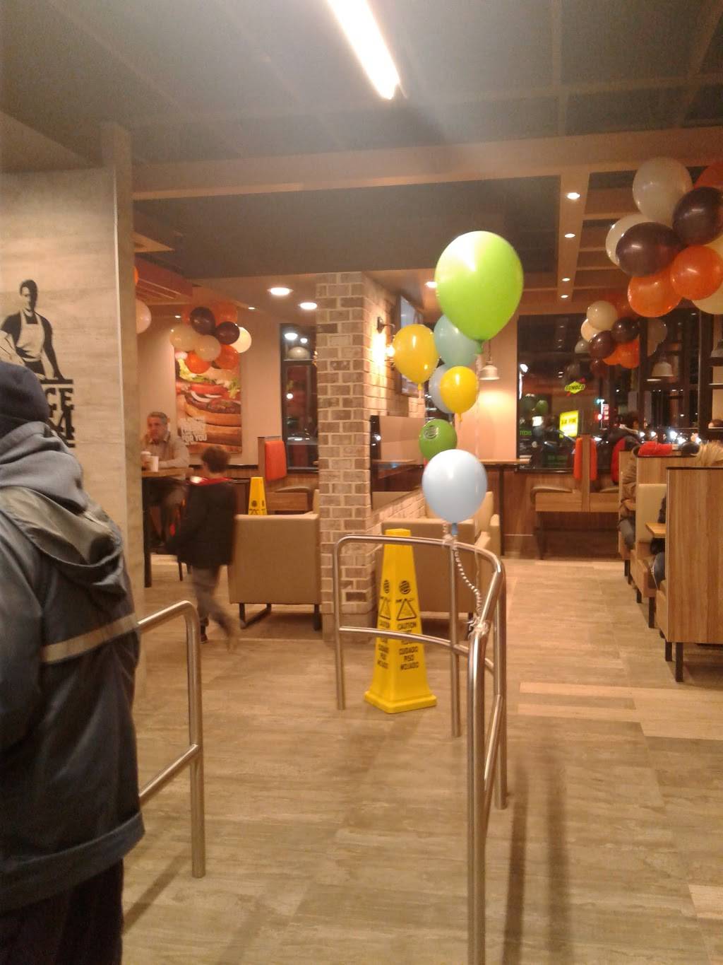 Burger King | restaurant | 440 Mill Rd, Hewlett, NY 11557, USA | 5162182770 OR +1 516-218-2770