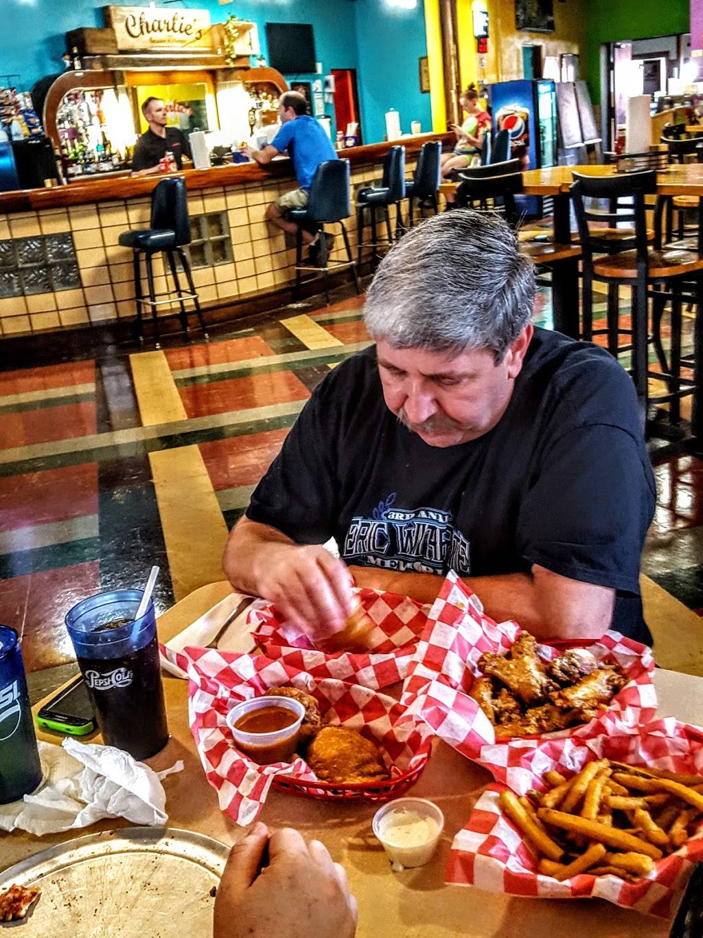 Charlies Restaurant | restaurant | 119 N Main St, DuBois, PA 15801, USA | 8142997168 OR +1 814-299-7168
