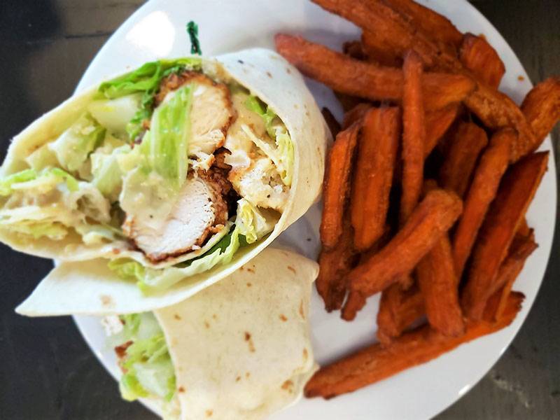 Back Street Sanford | restaurant | 16 School St, Sanford, ME 04073, USA | 2078501228 OR +1 207-850-1228