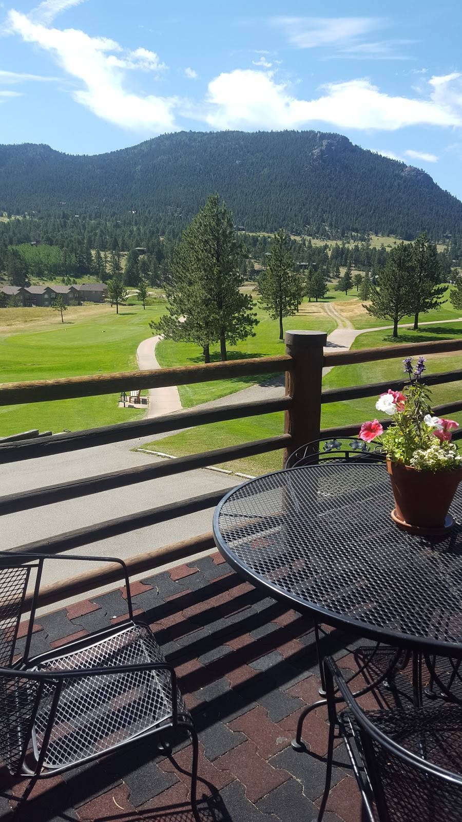 Estes Park 18-Hole Golf Course (Closed for Season) | restaurant | 1480 Golf Course Rd, Estes Park, CO 80517, USA | 9705868146 OR +1 970-586-8146