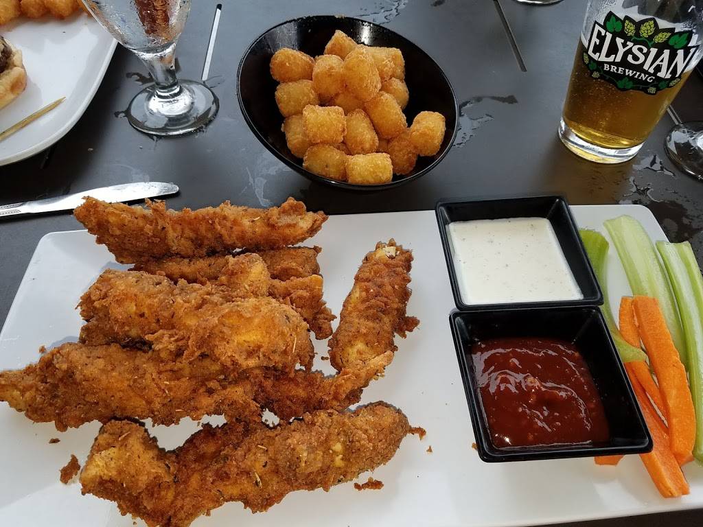 Growler USA - Oro Valley | restaurant | 9630 N Oracle Rd #110, Oro Valley, AZ 85737, USA | 5206127208 OR +1 520-612-7208