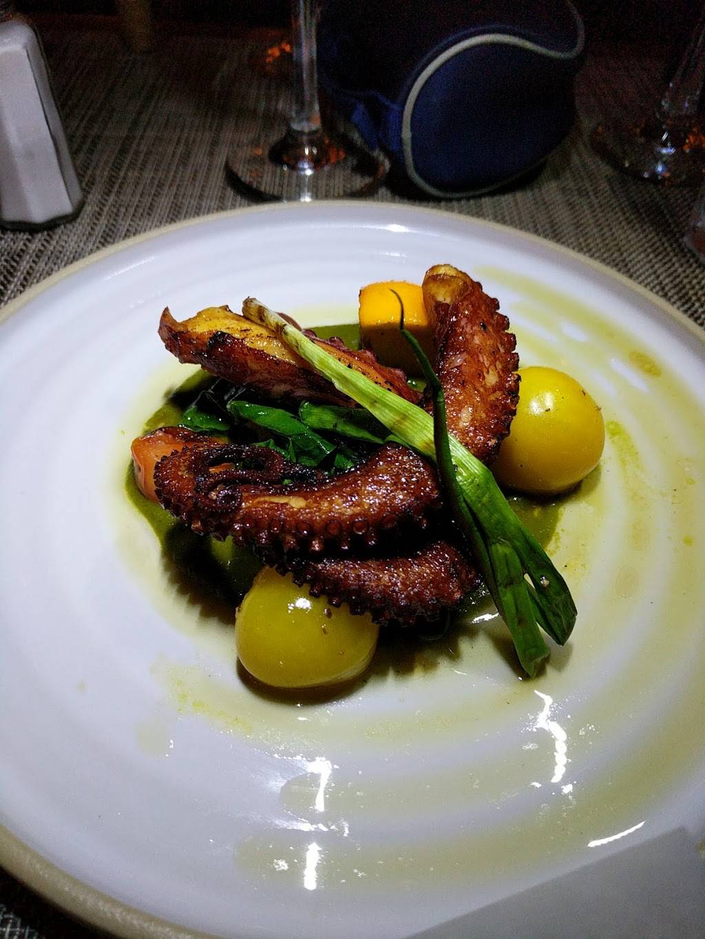 Baker & Wife | restaurant | 2157 Siesta Dr, Sarasota, FL 34239, USA | 9419601765 OR +1 941-960-1765