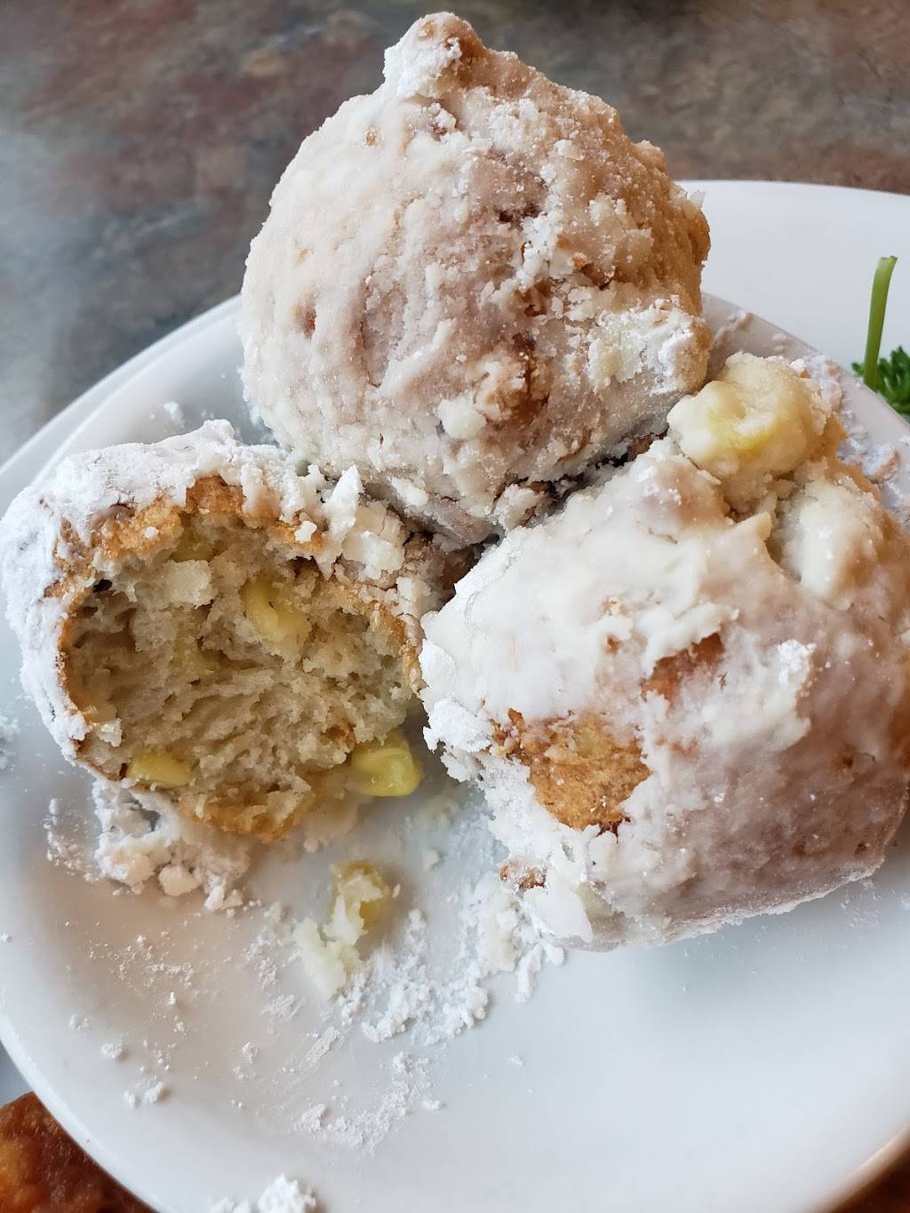 Foot of the Mountain Restaurant | restaurant | 14191 Buchanan Trail W, Mercersburg, PA 17236, USA | 7173282960 OR +1 717-328-2960