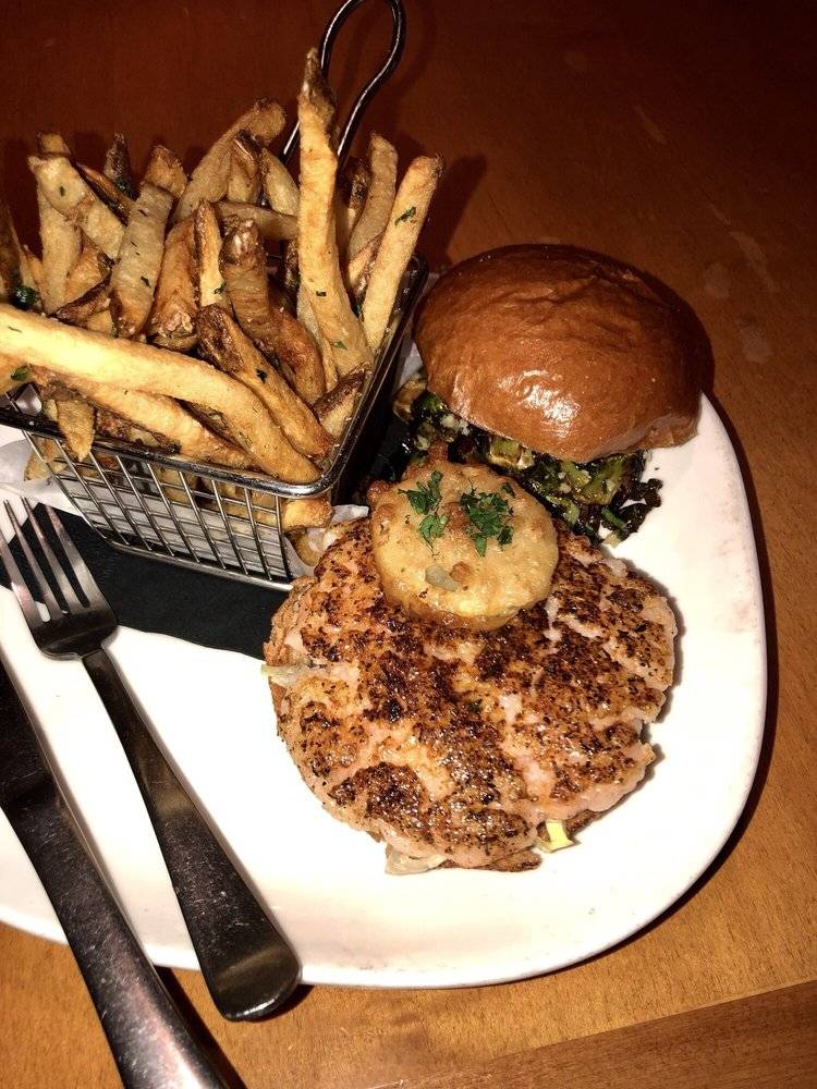 China Kitchen | restaurant | 5385 New Peachtree Rd, Chamblee, GA 30341, USA | 6788602777 OR +1 678-860-2777