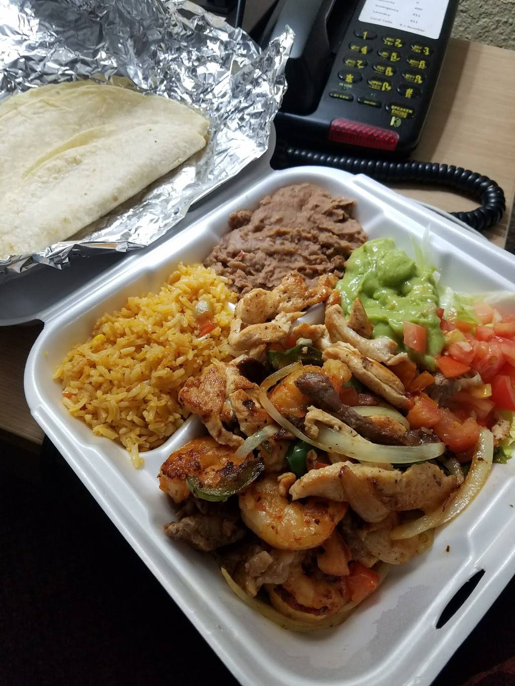 Taqueria El Mexicano | restaurant | 5650 Leopard St, Corpus Christi, TX 78408, USA | 3612897242 OR +1 361-289-7242