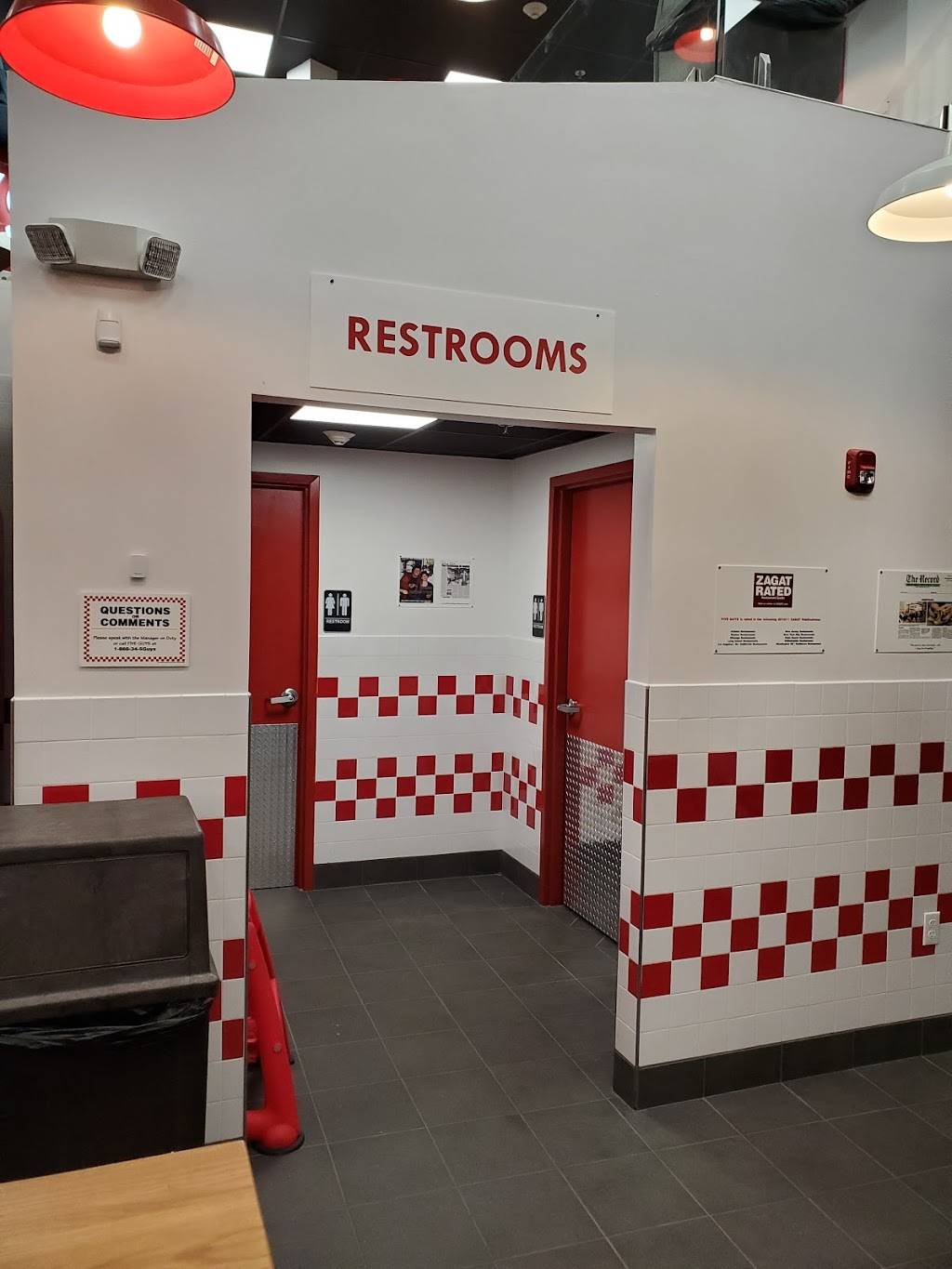 Five Guys | restaurant | 1902 NJ-35, Wall Township, NJ 07719, USA | 7323597550 OR +1 732-359-7550