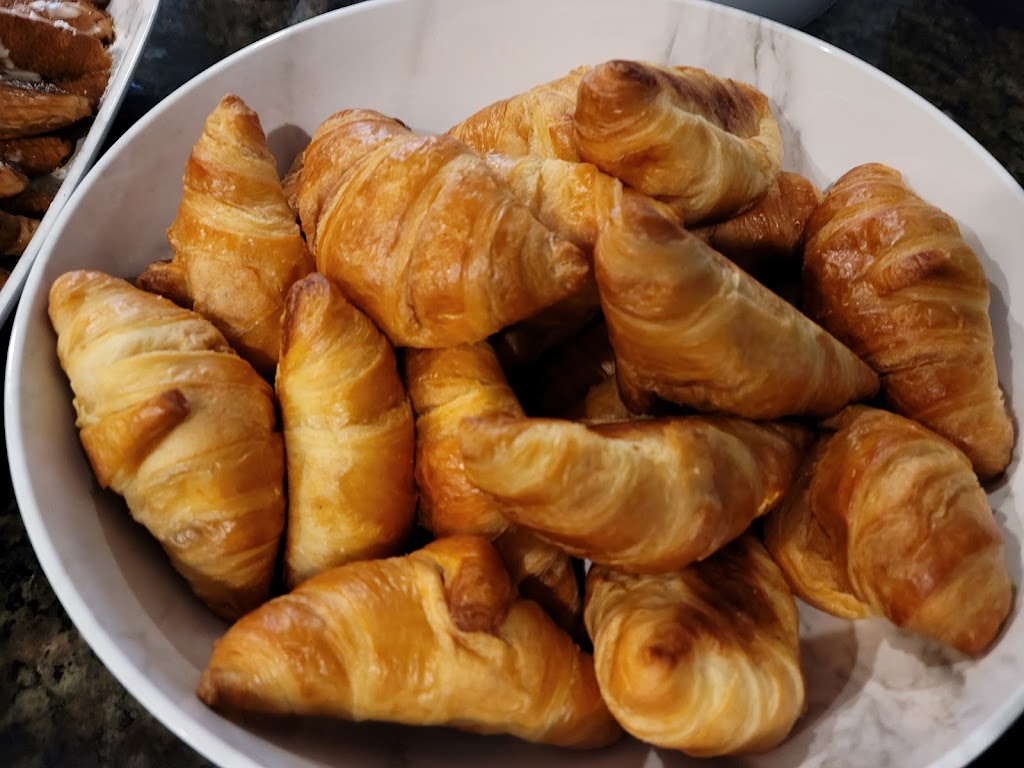 Hit the spot catering cafe | restaurant | 1801 Delowe Dr SW, Atlanta, GA 30311, USA | 6789730164 OR +1 678-973-0164