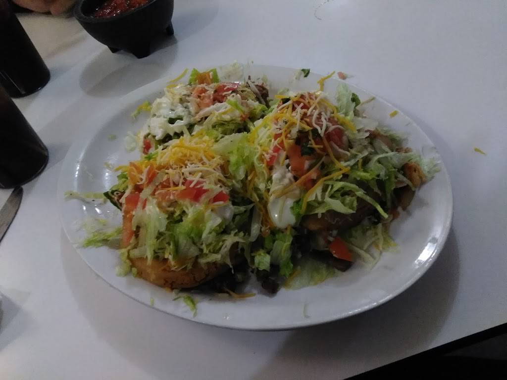 La Corona | restaurant | 914 Walnut St, Red Bluff, CA 96080, USA | 5305289496 OR +1 530-528-9496